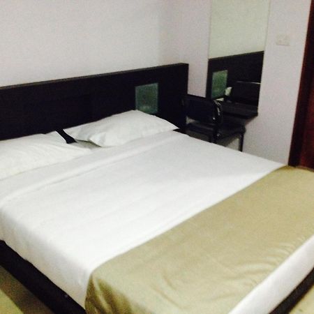 Aston Service Apartment Bengaluru Zewnętrze zdjęcie